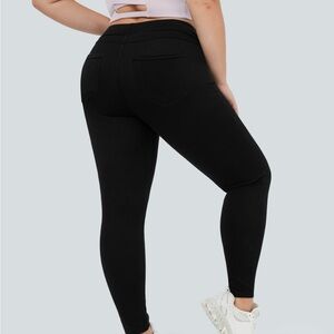 HALARA Black Flex™ Denim Jeggings with Tags
